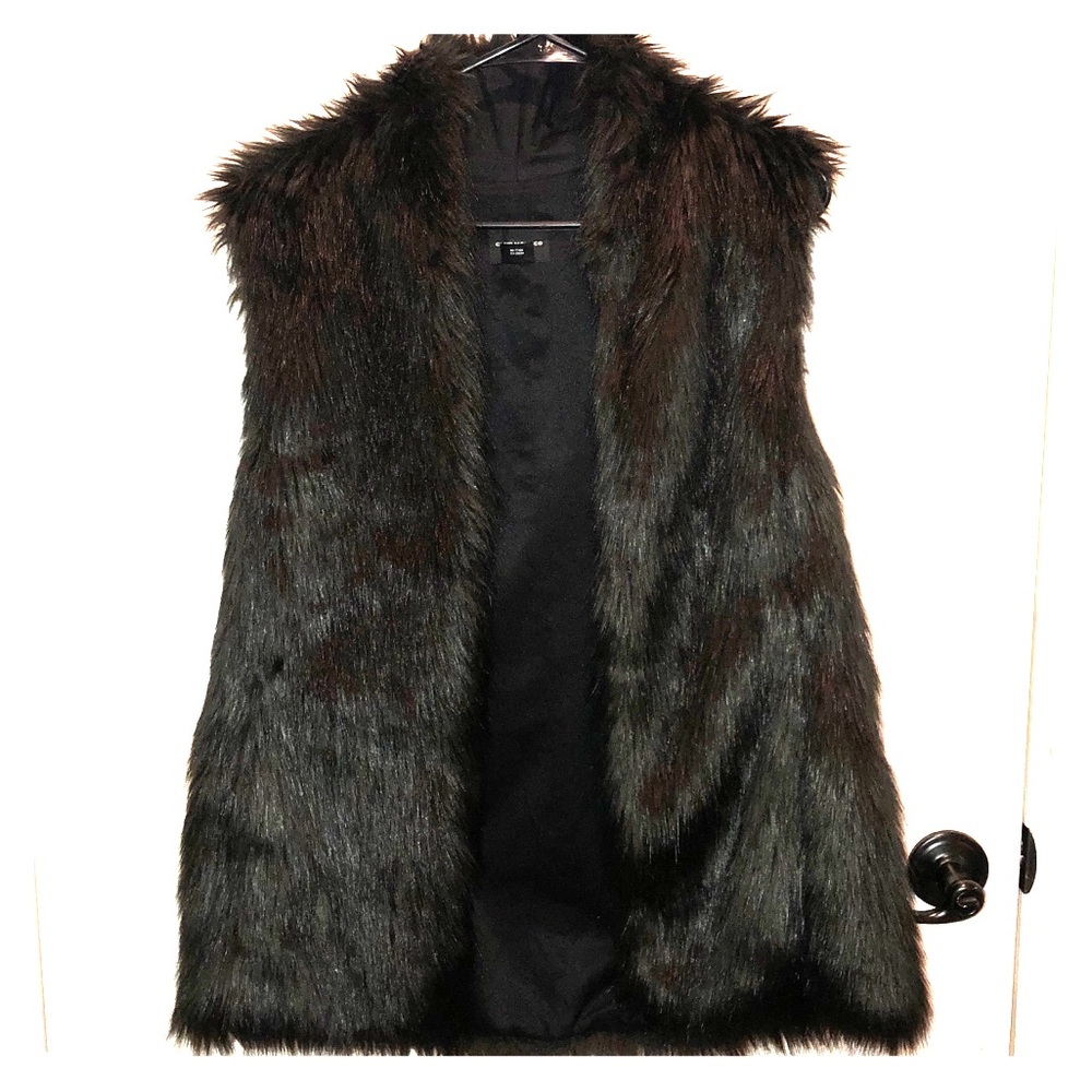 Club Monaco faux fur vest